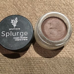 Younique Splurge Cream eyeshadow Color Faithful